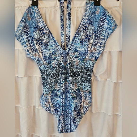 NWT Gorgeous La Moda True Colors Crystal Embellished  Bathing Suit SZ Med - Picture 6 of 16